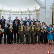 Губернатор вручил ветеранам ВОВ юбилейные медали к 75-летию Победы