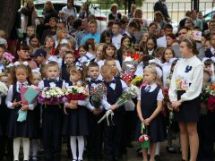 Более 800 молодых учителей выбрали работу в школах Свердловской области