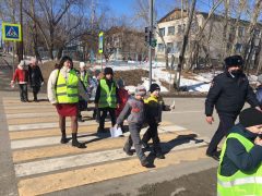 Юные пешеходы дошли до школы по безопасному маршруту
