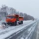На дорогах Свердловской области с последствиями воскресного снегопада борются 258 машин