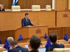 Депутаты Заксобрания поддержали бюджетную политику губернатора Евгения Куйвашева