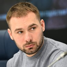 <strong>АНТОН ШИПУЛИН: «УРАЛЬЦЫ — САМЫЙ СИЛЬНЫЙ, САМЫЙ СТОЙКИЙ И САМЫЙ БЛАГОРОДНЫЙ НАРОД»</strong>