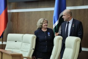 Людмила Бабушкина отметила, что на Среднем Урале продолжат улучшать региональное законодательство, направленное на поддержку участников СВО и их семей