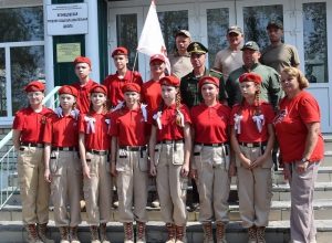 О ГЕРОЕ – С ОСОБОЙ ЧЕСТЬЮ
