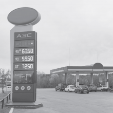 БЕНЗИН… ВПОРУ СТАВИТЬ МАШИНЫ НА ПРИКОЛ?