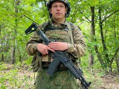 По ночам он ищет автомат,  видит во сне взрывы…