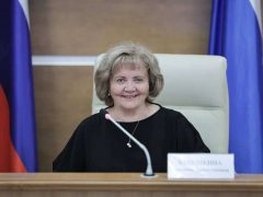 Депутатов Законодательного Собрания во главе с Людмилой Бабушкиной поблагодарили за вклад в продвижение ЗОЖ